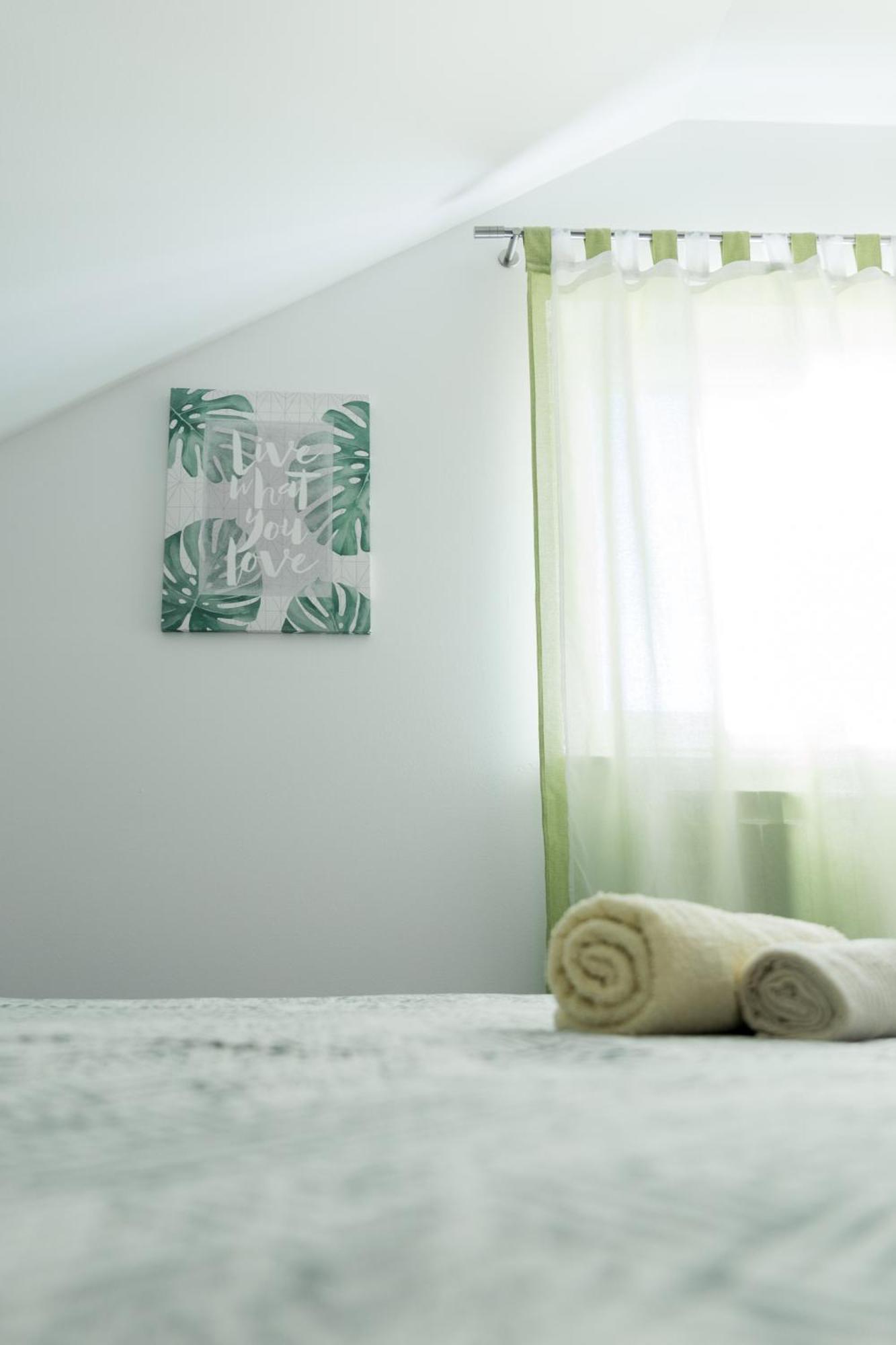 Sunny Day Apartments Sveta Nedjelja  Ngoại thất bức ảnh