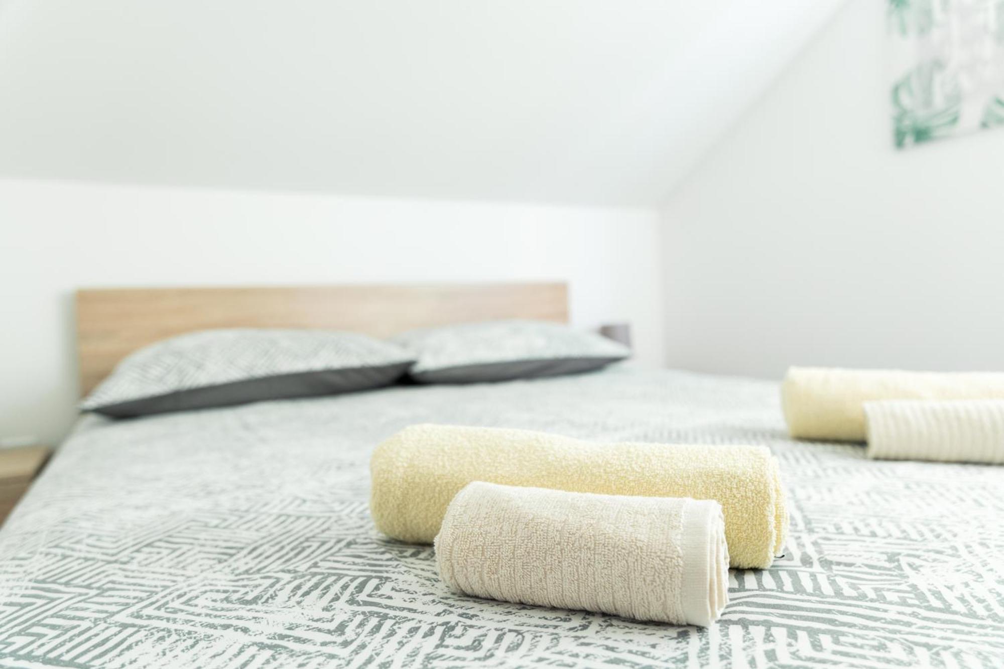 Sunny Day Apartments Sveta Nedjelja  Ngoại thất bức ảnh